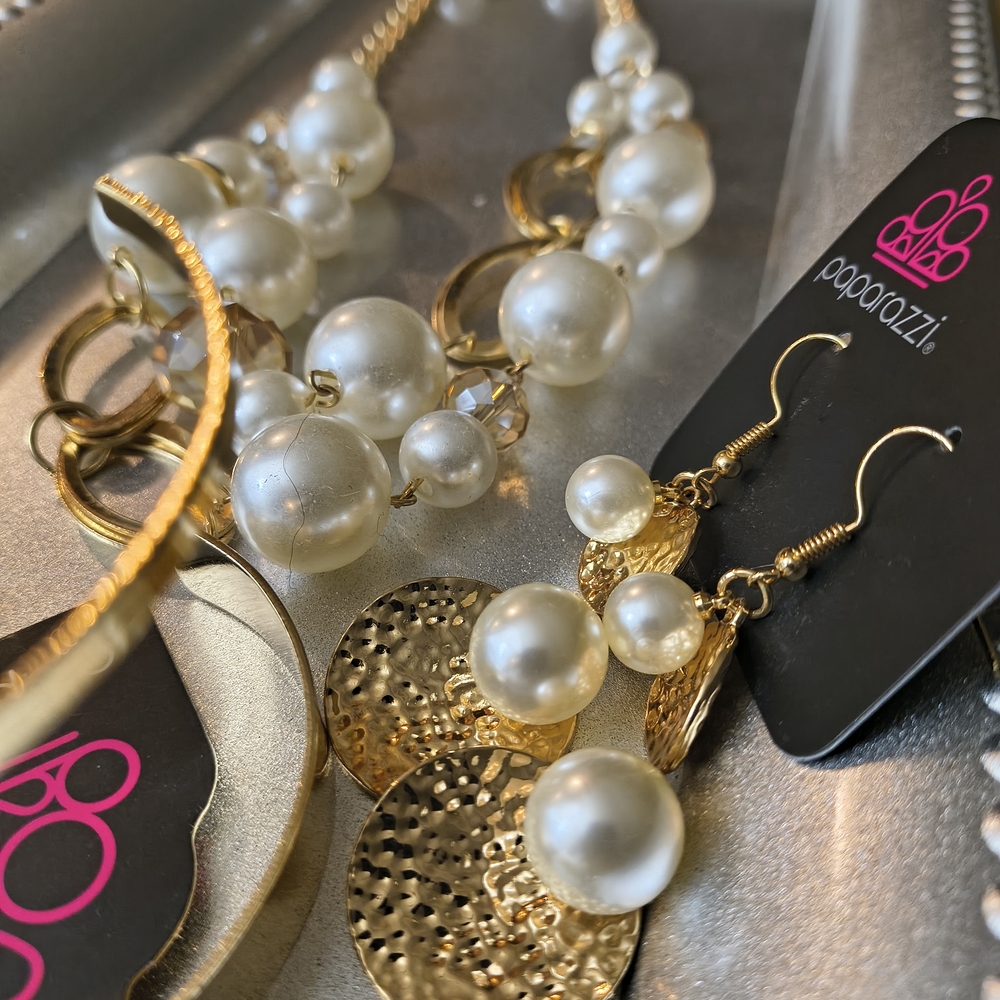 Gold And Pearl Wedding Ready  Feminine Jewelry Set